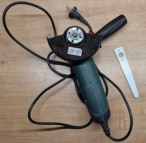 Болгарка Bosch PWS 780-125 (2 фото из 2)