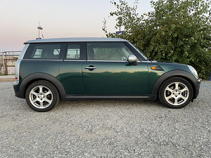 Mini Clubman (13 фото из 13)
