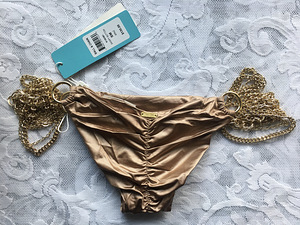 Бикини Beach Bunny S, L (4 фото из 6)