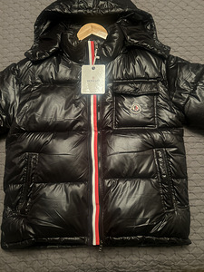 Moncler maya (1 foto / 4)
