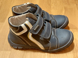Kevadised lastejalatsid (1 foto / 3)