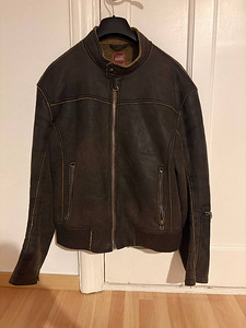 Hugo Boss (originaal) / Meeste nahktagi Hugo Boss (1 foto / 3)