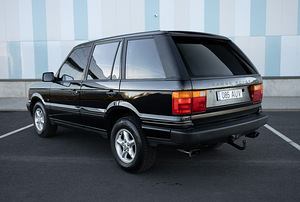 Land Rover Range Rover (6 фото из 12)