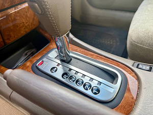 Nissan Maxima (12 фото из 12)