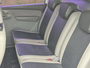 Volkwagen Sharan (7 foto / 7)