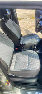 Skoda fabia (12 foto / 15)