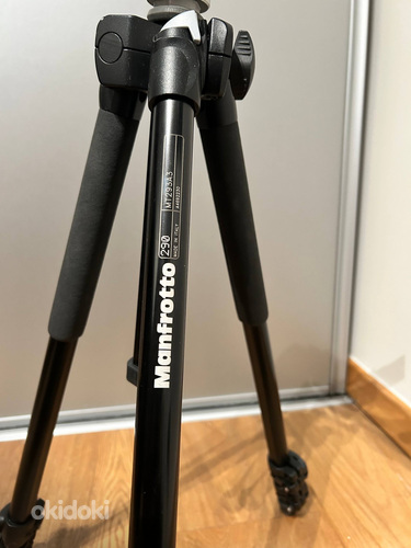 Manfrotto 290 statiiv