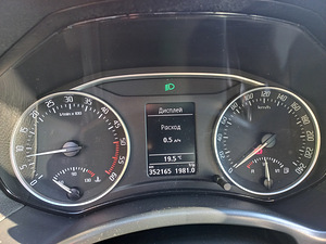 2010 Škoda octavia 1,6d manual (13 foto / 15)