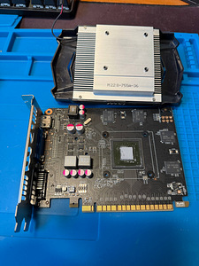 NVIDIA GeForce GTX 750 Ti 2GB (4 foto / 6)