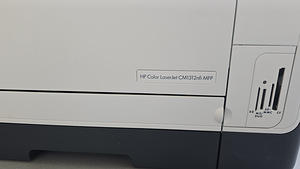 Принтер HP Color LaserJet CM1312nfi MFP