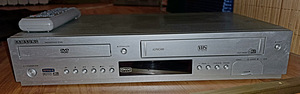 SAMSUNG DVD-V6500 DVD/VHS Kombimängija (2 foto / 6)