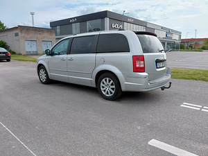 CHRYSLER GRAND VOYAGER (6 foto / 11)