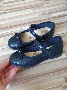 Обувь chicco, S: 30 (2 фото из 5)