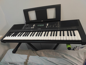YAMAHA süntesaator + kingituseks alus! (4 foto / 6)