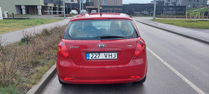 KIA CEED- 1.6D-85 кВт (6 фото из 13)