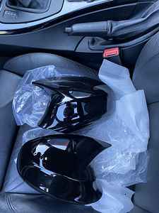 BMW E90 mirror LCI (1 foto / 2)