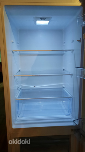 Холодильник Hisense, 230 л, высота 162 см, белый (фото #6)