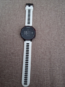 Garmin Forerunner 235 (1 foto / 3)