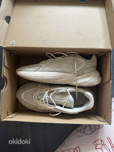 Adidas Ozelia