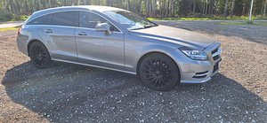 Mercedes Benz CLS 350 (6 foto / 15)