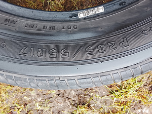 Летние шины R17/55/235 (3 фото из 4)