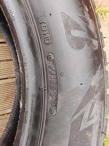 Lamellrehvid R18/60/225 Bridgestone Blizak (5 foto / 5)