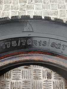 Naastrehvid R13/70/175 Vanli (5 foto / 5)