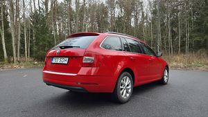 Škoda Octavia Ambition Business (7 foto / 15)