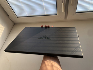HP Ryzen 5 RTX4060 32GB 512SSD 144HZ