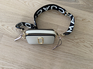 Сумка Marc Jacobs Snapshot 100% оригинал (4 фото из 7)