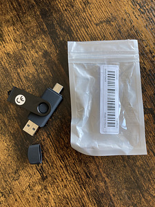 2-ühes 64GB USB-mälupulk (1 foto / 1)