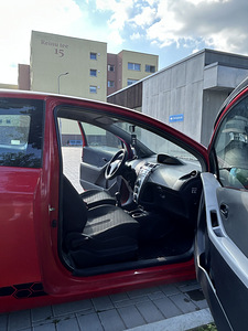 Toyota Yaris 2007 64 kW. reg tasu makstud! (5 foto / 10)