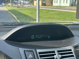 Toyota Yaris 2007 64 kW. reg tasu makstud! (10 foto / 10)