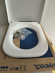 Крышка унитаза Duravit,Slow Close (4 фото из 5)