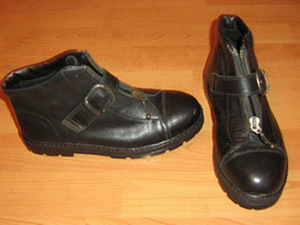 Новая черная зимняя обувь No. 35