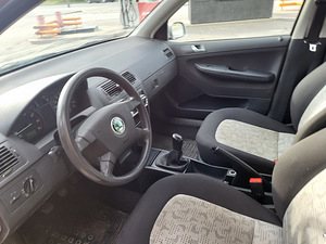 SKODA FABIA 1.2 47kw (10 foto / 10)