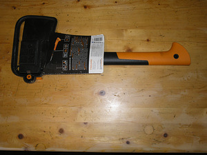 Kirves (2 foto / 4)