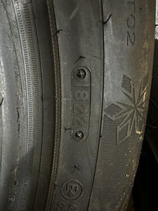 Lamellrehvid 235/55 R18 104V (4 foto / 4)