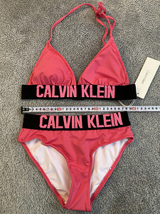 Новое бикини с принтом Calvin Klein ck (2 фото из 3)