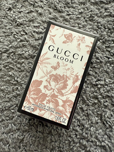 Uus Gucci bloom originaal naiste edt lõhn 50ml (1 foto / 1)