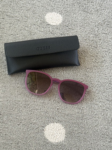 Uued Guess päikeseprillid Gradient Oval Women Sunglasses -(G (3 foto / 6)