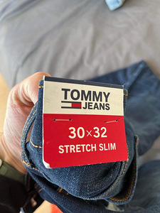 Hilfiger teksapüksid 30/32 (2 foto / 3)