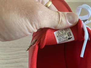 Lacoste meeste jalatsid, 44 suurus (4 foto / 4)