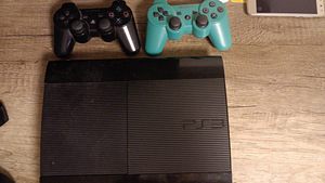 Playstation 3 ja mängud (1 foto / 2)