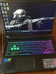 MSI Katana 15 B13V (1 foto / 3)