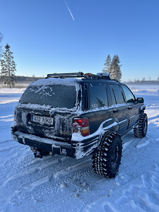 Продается Jeep ZJ 2.5 дизель (9 фото из 15)