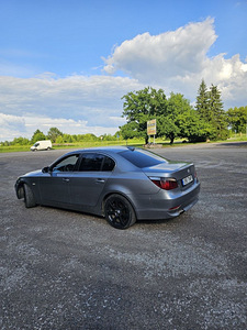 BMW e60 (3 foto / 6)