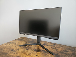 Samsung Odyssey S3 24” 144Hz (1 foto / 3)