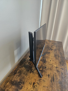 Samsung Odyssey S3 24” 144Hz (2 foto / 3)