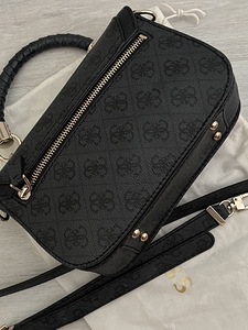 Guess kott (3 foto / 3)